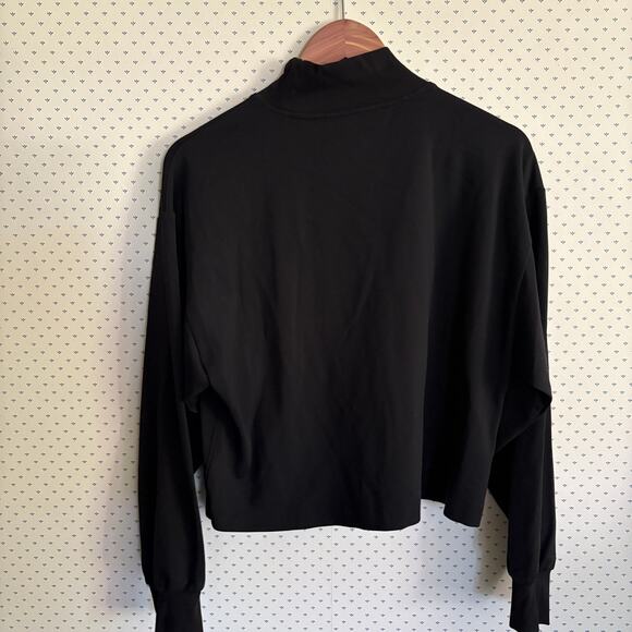 ATHLETA Venice Sweatshirt M Black Turtleneck Mock Neck Top Lounge Travel - Picture 3 of 5